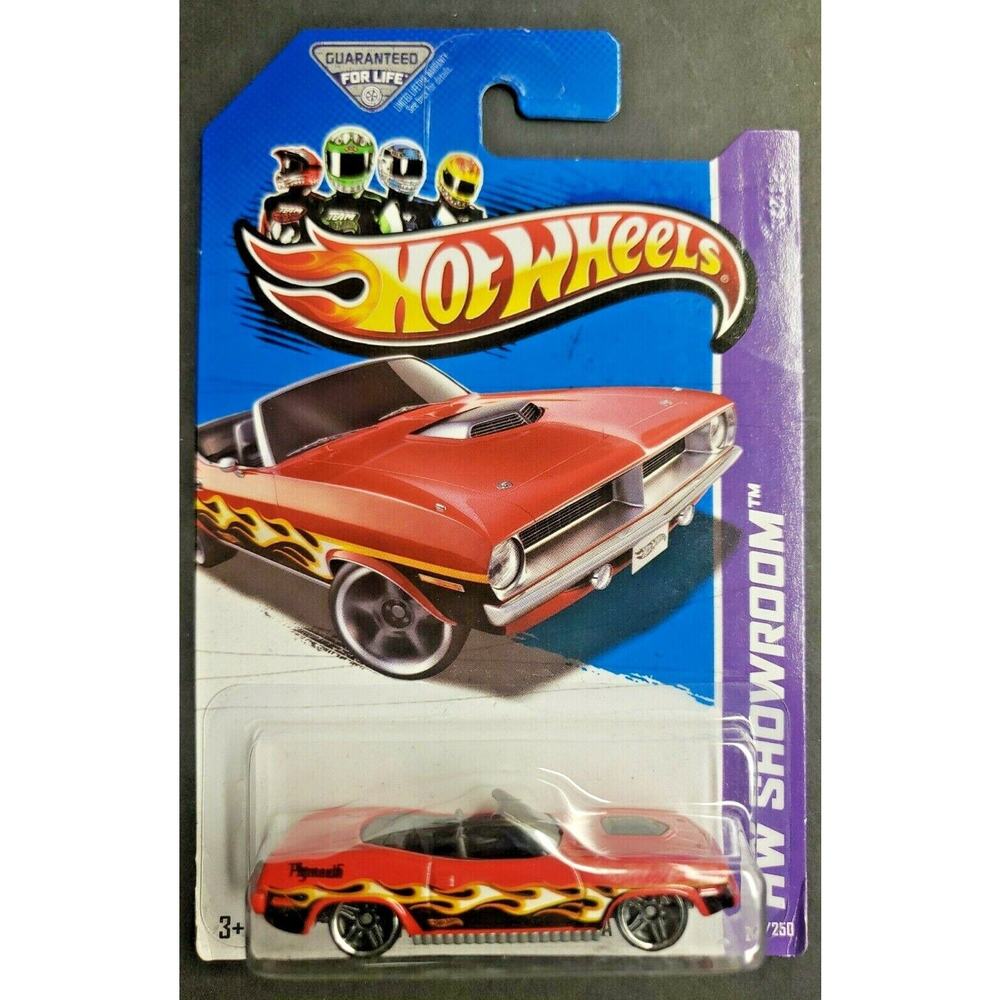 2013 Hot Wheels 1970 Plymouth Barracuda Showroom Red #213 New HW13‎